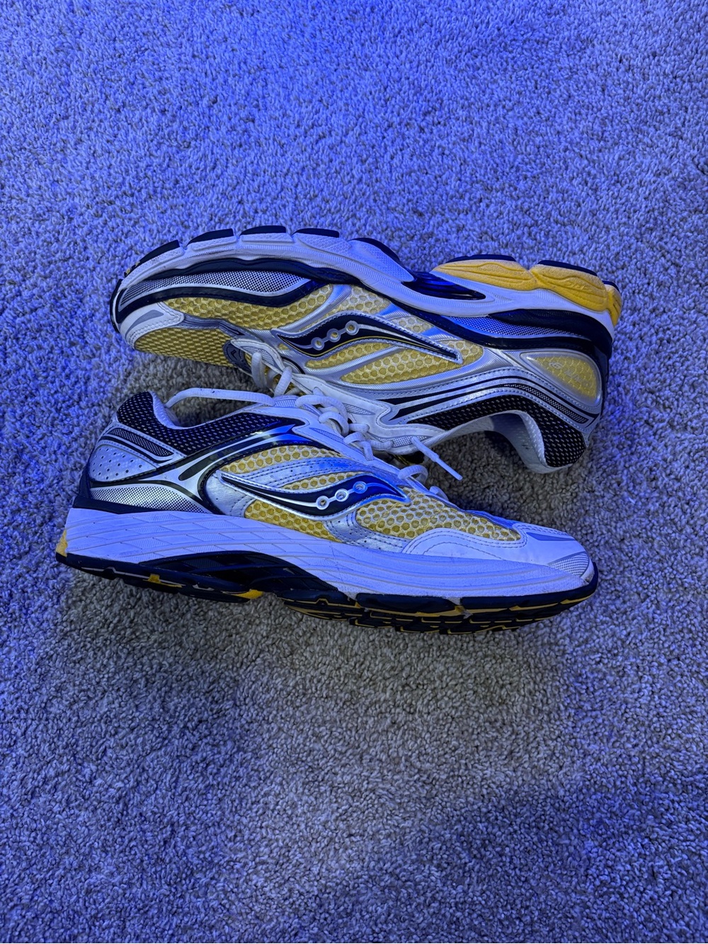 Saucony Men's Athletic Running Shoes - White & Yellow